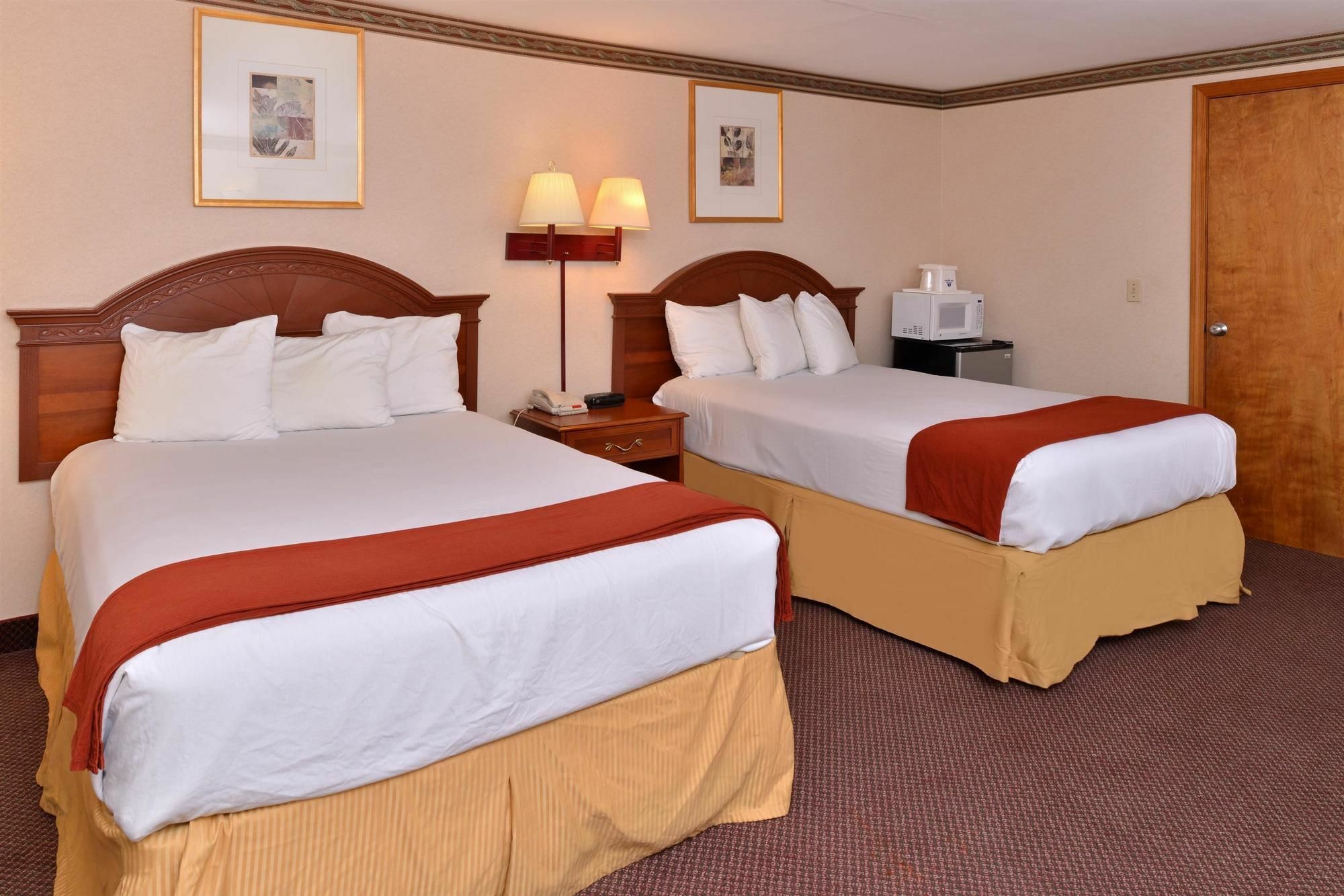Americas Best Value Inn & Suites Wolcott Exterior foto
